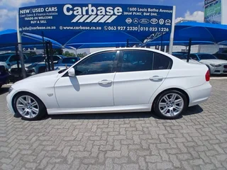 White BMW 320i M Sport with 135000km available now!
