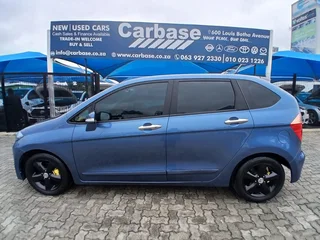 Blue Honda FR-V 1.8i with 130000km available now!