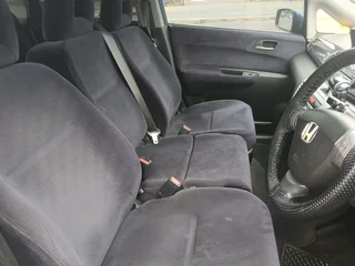 Blue Honda FR-V 1.8i with 130000km available now!