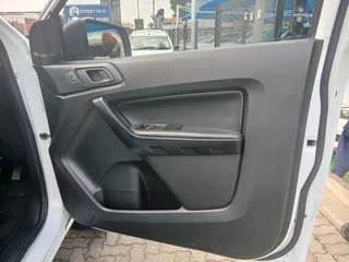 White Ford Ranger 2.2 TDCi XLS 4x4 S/Cab with 105000km available now!