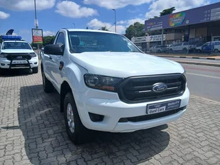 White Ford Ranger 2.2 TDCi XLS 4x4 S/Cab with 105000km available now!