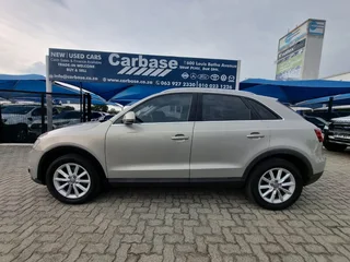 Audi Q3 2.0 TDI Quattro S Tronic, Silver with 117000km, for sale!