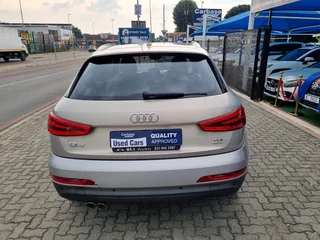 Audi Q3 2.0 TDI Quattro S Tronic, Silver with 117000km, for sale!