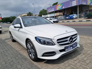 White Mercedes-Benz C 200 BlueEFFICIENCY Elegance with 115000km available now!