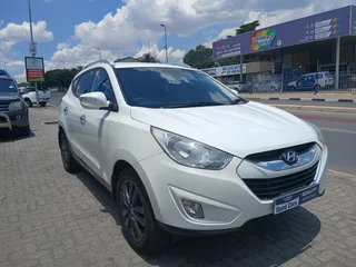 2013 Hyundai ix35 2.0 GLS with 140000km available now!