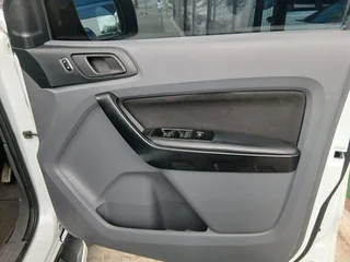 White Ford Ranger 2.2 TDCi Xl 4x2 D/Cab with 96000km available now!