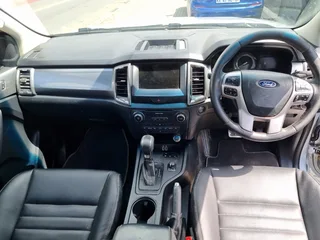 Silver Ford Ranger 3.2 TDCi XLT 4x4 Super Cab AT with 110000km available now!