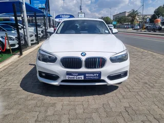 White BMW 118i 3-Door with 114000km available now!