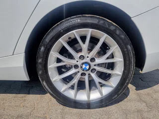 White BMW 118i 3-Door with 114000km available now!