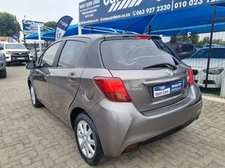 Toyota Yaris 1.0 5-Door, Grey with 98000km, for sale!