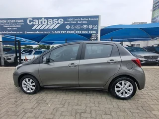 Toyota Yaris 1.0 5-Door, Grey with 98000km, for sale!