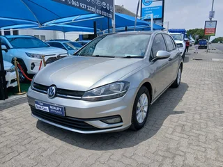 Grey Volkswagen Golf VII 1.4 TSI with 102000km available now!