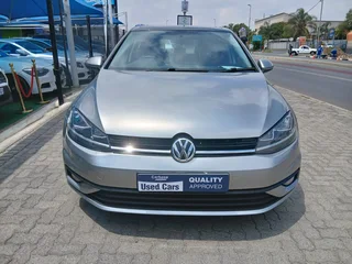 Grey Volkswagen Golf VII 1.4 TSI with 102000km available now!