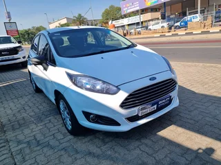 White Ford Fiesta 1.5 TDCi Ambiente with 102000km available now!