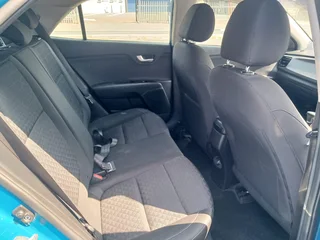 Blue Kia Rio 1.4 5-Door with 67000km available now!