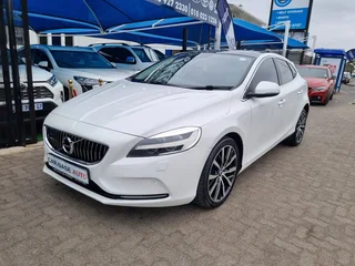 White Volvo V40 D3 R-Design with 107000km available now!