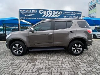 Chevrolet Trailblazer 2.8 LTZ 4x4 AT with 99000km available now!