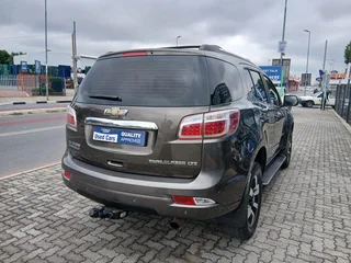 Chevrolet Trailblazer 2.8 LTZ 4x4 AT with 99000km available now!