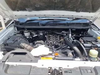 Isuzu D-Max MY22 1.9 DDI S Cab HR L, White with 1km, for sale!