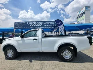 Isuzu D-Max MY22 1.9 DDI S Cab HR L, White with 1km, for sale!