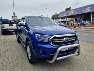 Blue Ford Ranger 3.2 TDCi XLT 4x2 D/Cab with 121000km available now!