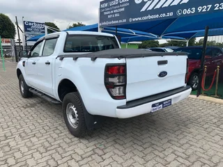 Ford Ranger 2.2 TDCi Base 4x2 D/Cab, White with 112000km, for sale!
