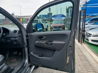 Grey Volkswagen Amarok 2.0 BiTDI D/Cab Highline 4x2 with 137000km available now!
