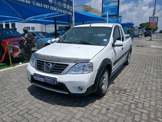 White Nissan NP200 1.6 8V AC Safety Pack with 135000km available now!