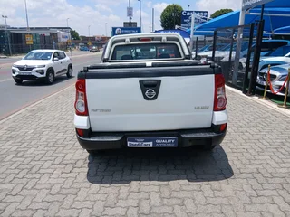 White Nissan NP200 1.6 8V AC Safety Pack with 135000km available now!