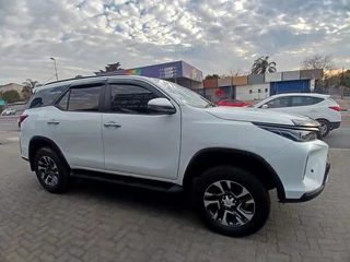 White Toyota Fortuner 2.8 GD-6 Raised Body AT with 74000km available now!