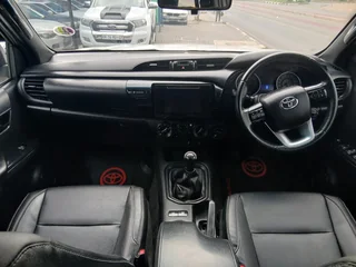 White Toyota Hilux  GD-6 D/Cab 4x4 GR  with 133000km available now!