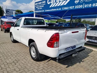 White Toyota Hilux 2.4 GD with 134000km available now!