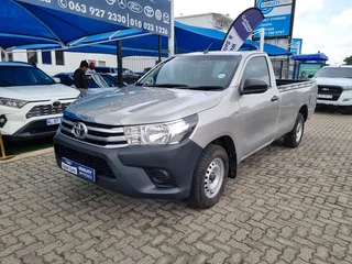 Grey Toyota Hilux 2.4 GD with 89000km available now!
