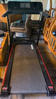 Trojan Treadmill TR1400