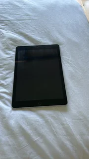 Apple Ipad (6th Generation)