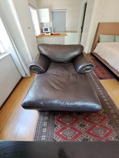 Zimbali couch and daybed set