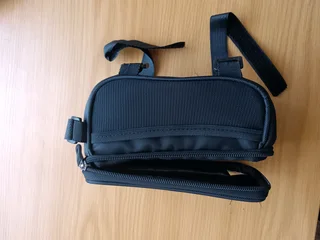 Bicycle phone pouch
