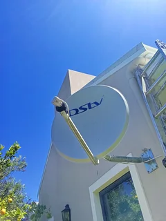 Reliable DStv Technician – Decoder, Dish &amp; LNB Repairs