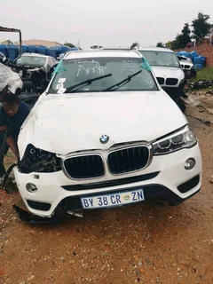 BMW x3 F25 facelift 2.oi n20 engine  auto 2015 STRIPPING FOR SPARES