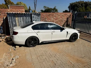 BMW F10 520d n47  auto 2014 m sportSTRIPPING FOR SPARES