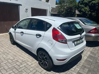 2013 Ford Fiesta Abiante