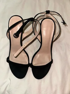 Black H&M Higheels
