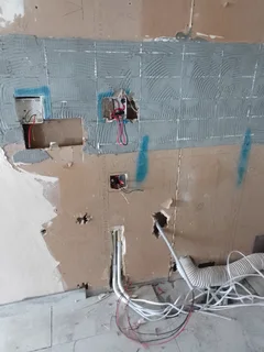 Electrician - Ad posted by Oscar Matolopa