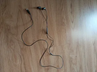 Earphones Type-C port