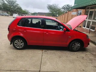 I&#39;m selling car polo with a very good price