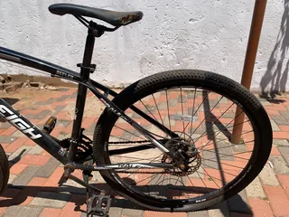 Raleigh reflex MTB 29”