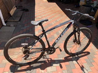 Raleigh reflex MTB 29”