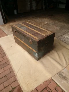 Vintage Steamer Trunk