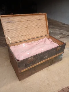 Vintage Steamer Trunk