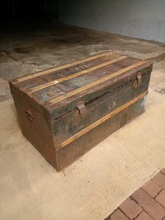 Vintage Steamer Trunk